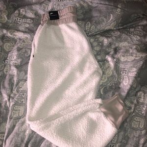Nike fleece sweatpants/ joggers